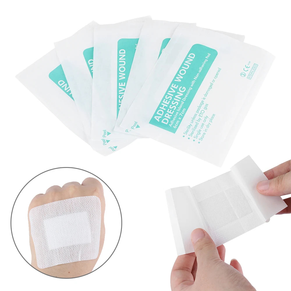 [49972] BM AID BAND 6 CM × 7 CM 50 PCS - بي ام ايد باند لاصق طبي للجروح 6 سم في 7 سم 50 قطعة | 6 سم × 7 سم | لاصق طبي معقم | حماية جروح العمليات وحروق الجلد وتسريع الالتئام