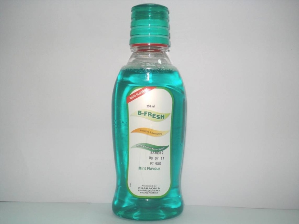 B-FRESH MOUTHWASH PEPPERMINT 250ML blue