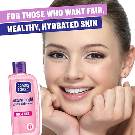 [67759] Clean%Clear Natural Bright Daily Wash 50ml